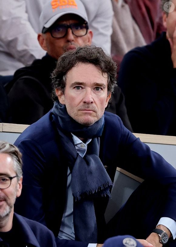 Antoine Arnault dans les tribunes lors des Internationaux de France de Tennis de Roland Garros 2025, à Paris, France, le 4 juin 2025. © Jacovides-Moreau/Bestimage