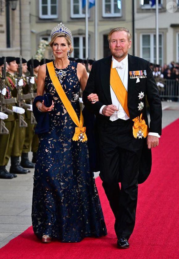 Le roi Willem-Alexander et la reine Maxima des Pays-Bas aux arrivées du dîner de gala des célébrations du changement de trône au Palais grand-ducal du Luxembourg, le 3 octobre 2025. © Christian Liewig/Bestimage