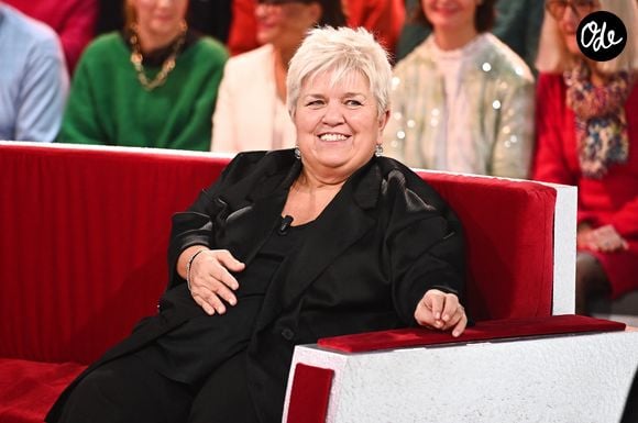 La comédienne de 69 ans ouvre pour la première fois les portes de son refuge provençal de Vaison-la-Romaine.

Exclusif - Mimie Mathy - Enregistrement de l'émission "Vivement dimanche" au studio Rive Gauche à Paris.

© Guillaume Gaffiot/Bestimage