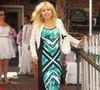 Pamela Bach-Hasselhoff est allée déjeunée au restaurant pour fêter Pâques. Le 20 avril 2014. FAMEFLYNET / BESTIMAGE