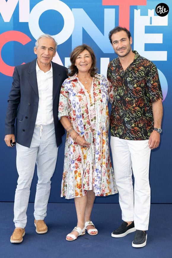 Olivier Kretz, Sandrine Kretz et Valentin Kretz participent à la séance photo de L'Agence lors du 63e Festival de télévision de Monte-Carlo, le 15 juin 2024 à Monte-Carlo, Monaco. Photo de David NIVIERE/ABACAPRESS.COM