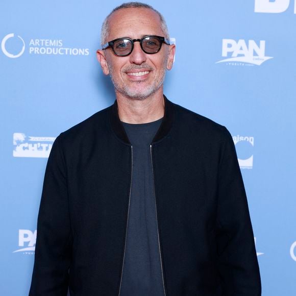 Gad Elmaleh à la première du film "Si tu penses bien" au mk2 Quai de Loire le 14 septembre 2026. © Christophe Aubert / Bestimage