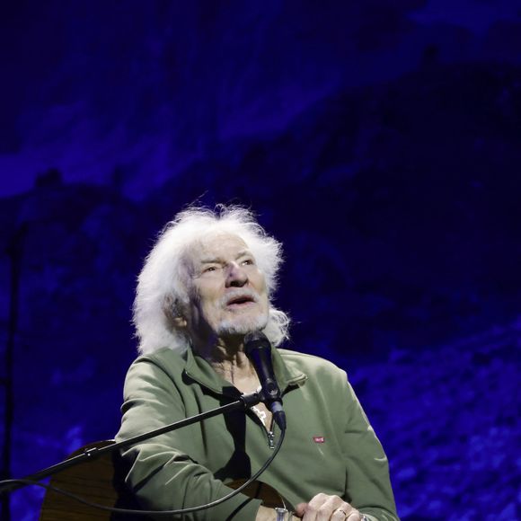 Exclusif - Concert de Hugues Aufray au Le Dôme de Paris - Palais des Sports  le 9 novembre 2025.

© Jack Tribeca / Bestimage