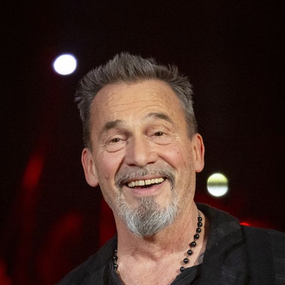 Exclusif - Florent Pagny lors de l'enregistrement de l'émission "L'anniversaire secret" à Paris. Le 7 novembre 2023
© Cyril Moreau / Bestimage