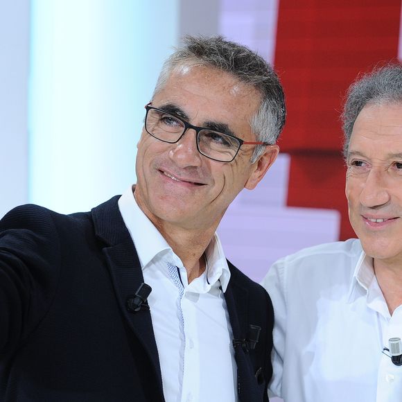 Exclusif - Laurent Jalabert et Michel Drucker - Enregistrement de l'émission "Vivement Dimanche Prochain" spécial Tour de France au studio Gabriel, à Paris, France, le 21 août 2019 . Diffusion le 25/08/2019 sur France 2. © Guillaume Gaffiot/Bestimage