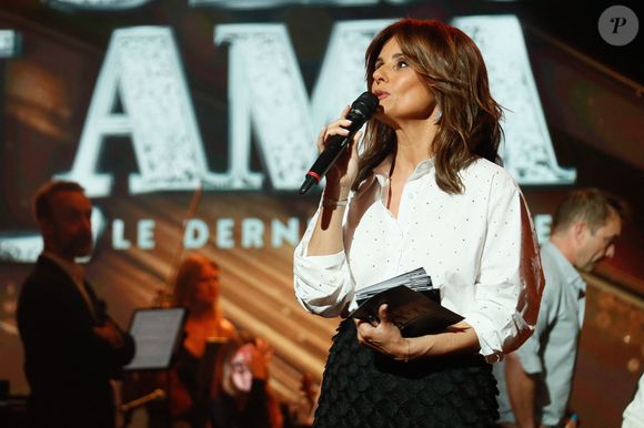 Exclusif - Faustine Bollaert lors de l'enregistrement de l'émission "Serge Lama, le dernier rappel" présentée par F. Bollaert, diffusée le vendredi 21 novembre 2025 sur France 3 à 21h10, au théâtre Marigny à Paris, France, le 29 avril 2025. © Clovis-Moreau/Bestimage