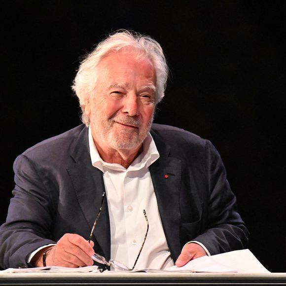 Pierre Arditi lors de la troisième édition des Théâtrales d'Eze à l'oppidum du Col d'Eze, le 2 août 2025. © Bruno Bebert / Bestimage