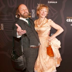 Philippe Katerine et sa compagne Julie Depardieu - Photocall de la 44ème cérémonie des César à la salle Pleyel à Paris. Le 22 février 2019 
© Christophe Aubert via Bestimage