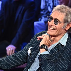 Gérard Lanvin lors de l'enregistrement de l'émission "Famille je vous aime" présentée par M. Drucker et qui sera diffusée sur France 3 le vendredi 13 juin 2025, aux Studios rive gauche à Paris, France. © Clovis-Gaffiot/Bestimage