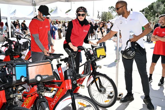 Le prince Albert II de Monaco et la princesse Charlene ont participé à la Road Safety Day, une journée de sensibilisation et de sport pour toute la famille dédié à la sécurité routière à vélo et à l'initiation des jeunes au sport, à Monaco organisée par la Fondation Princesse Charlene, le 23 mars 2025.  © Bruno Bebert/Bestimage