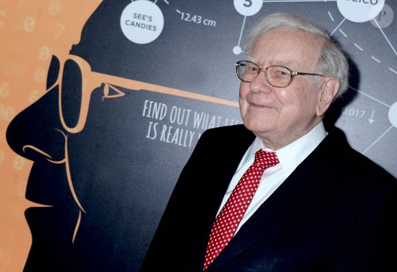 Warren Buffet assiste à la première mondiale de Becoming Warren Buffet (HBO Documentary Films) au Museum of Modern Art à New York City, NY, USA, le 19 janvier 2017. Photo by Dennis Van Tine/ABACAPRESS.COM