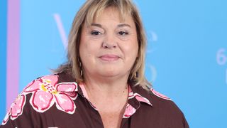 "La série s'arrêtera" : Michèle Bernier évoque la fin de La stagiaire, une issue inévitable