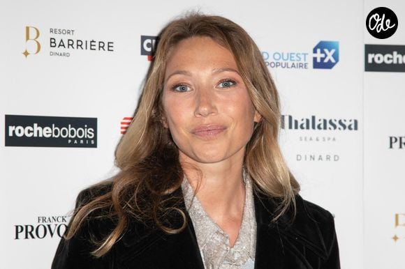 Laura Smet au photocall pour la ccérémonie de clôture du 32ème festival du film britannique de Dinard, France, le 2 octobre 2021. © Jeremy Melloul/Bestimage