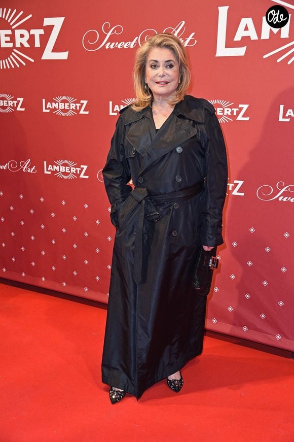 Catherine Deneuve au photocall de la soirée Lambertz Monday Night 2025 Chocolate & Fashion Party Sweet Art au Wartesaal am Dom de Cologne, Allemagne, le 3 février 2025. © Reekers/API/Bestimage
