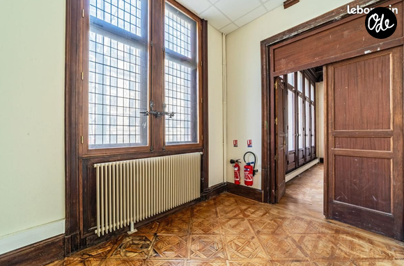 L'hôtel particulier Haviland en vente sur Leboncoin.