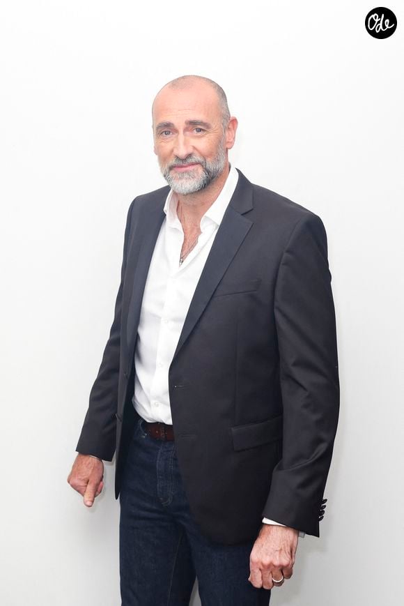 Exclusif - Arnaud Gidoin - Backstage de l'enregistrement de l'émission "100% Logique", présentée par C.Féraud et diffusée le 23 décembre sur France 2
© Jack Tribeca / Bestimage