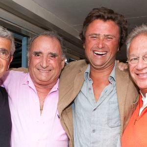 Archives - Exclusif - Michel Boujenah, Claude Brasseur et son fils Alexandre Brasseur, Bernard Murat dans les coulisses du Festival de Ramatuelle. Le 2 août 2009
© Cyril Bruneau / Festival de Ramatuelle / Bestimage