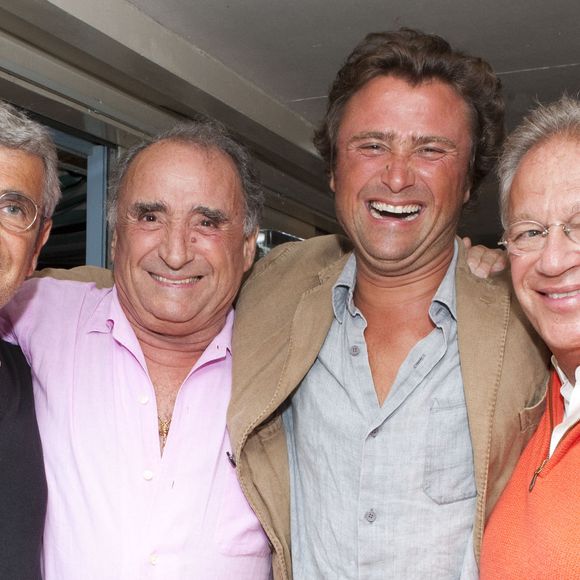 Archives - Exclusif - Michel Boujenah, Claude Brasseur et son fils Alexandre Brasseur, Bernard Murat dans les coulisses du Festival de Ramatuelle. Le 2 août 2009
© Cyril Bruneau / Festival de Ramatuelle / Bestimage