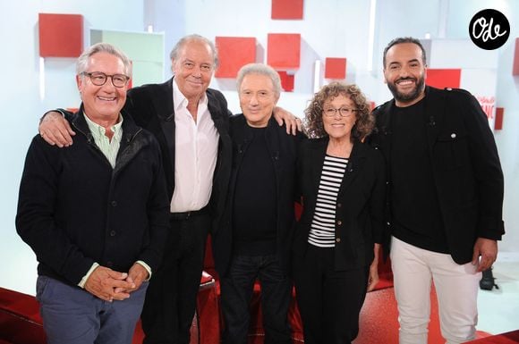 Exclusif - Patrick Sabatier, Michel Leeb, Michel Drucker, Mireille Dumas et Kamel le magicien - Enregistrement de l'émission Vivement dimanche au studio Rive gauche, presentée par Michel Drucker . Diffusion sur France 3 le 25/10/2026. © Guillaume Gaffiot / Bestimage