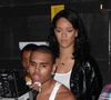 Le chanteur américain Chris Brown, inculpé au Royaume-Uni de coups et blessures volontaires survenus lors d'une soirée. 

Archive - Chris Brown et Rihanna sur le tournage du clip vidéo Shawty Get Loose à Miami. 
Backgrid USA / Bestimage