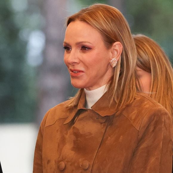 Le prince Albert II de Monaco, La princesse Charlène de Monaco, La princesse Stéphanie de Monaco, Camille Gottlieb lors du spectacle Monaco sous les Etoiles, sous le chapiteau de Fontvieille à Monaco, le 22 décembre 2025. 
© Claudia Albuquerque / Bestimage