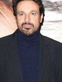 "Il habitait à 600 mètres" :  Bruno Salomone installé sur une île près de Paris avec un voisin célèbre