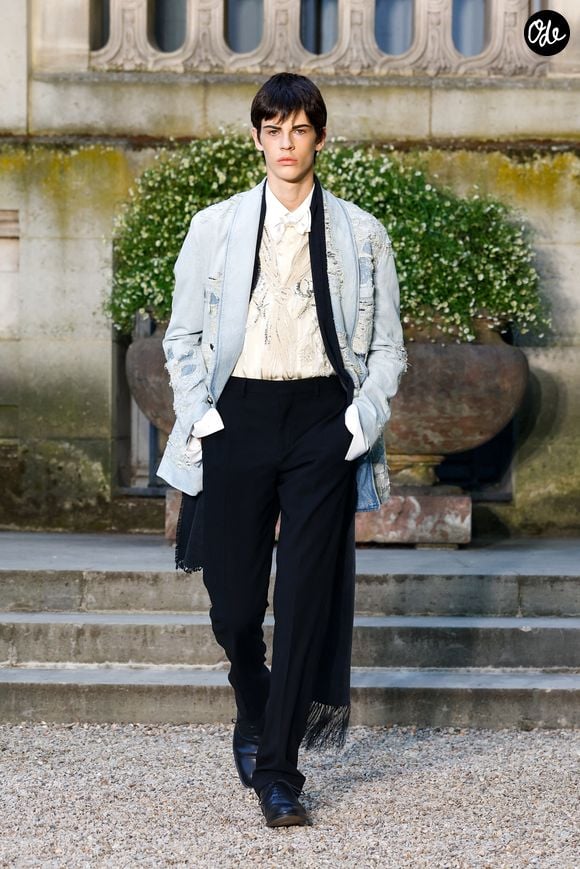 Défilé de mode Dior Homme Prêt à Porter Collection Homme Printemps/Été 2027 lors de la Fashion Week de Paris, France, le 24 juin 2026. © Bestimage