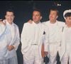 Les rencontres peuvent être compliquées lorsqu'il utilise son fauteuil roulant.

Archives – "Les Nuls" : Alain Chabat, Dominique Farrugia, Bruno Carette et Chantal Lauby invités au mariage d'Eddie Barclay en 1988 — Rindoff-Paterson / Bestimage