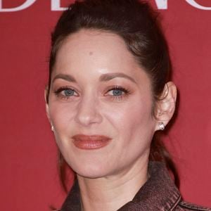 Ces investissements montrent l’intérêt de l’actrice pour une gastronomie engagée et de qualité. 

Marion Cotillard - Photocall du dîner des nommés aux César 2024 au restaurant Fouquet's à Paris le 5 février 2024.

© Christophe Aubert / Bestimage