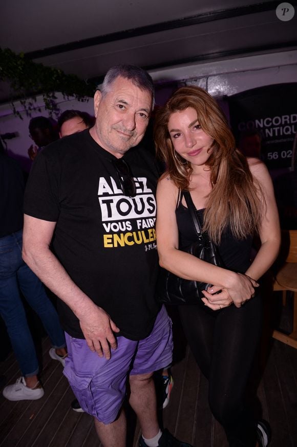 Jean-Marie Bigard et sa femme Lola Marois - People à l'évènement "Les Brunchs du Shelby" by Brahim Zaibat et Noam Chouat au Concorde Atlantique à Paris, le 13 juin 2021.
© Rachid Bellak/Bestimage