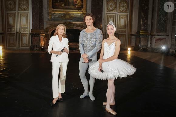 Exclusif - Claire Chazal, Hugo Marchand, Dorothée Gilbert - Backstage - Enregistrement de l'émission "Le Grand Echiquier" à l'Opéra Royal de Versailles, diffusée le 5 décembre sur France 3
© Jack Tribeca / Bestimage