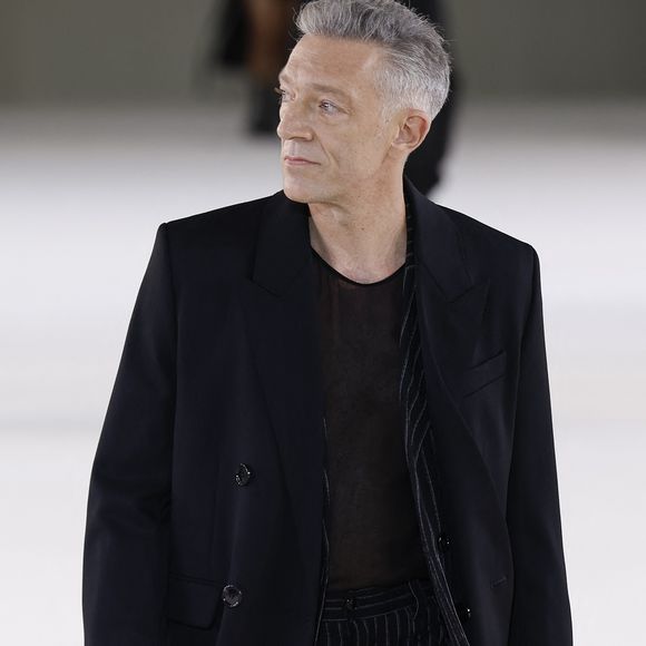 Vincent Cassel - Défilé de mode Hommes printemps-été 2024 "AMI" lors de la fashion week de Paris. Le 22 juin 2023. Agence / Bestimage