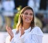 Elle évoque des bleus inexpliqués, des douleurs et une sensation de lourdeur.

Camille Cerf à la remise du prix de la première manche de la GCL présentée par la Mairie du 7e (CSI 5) lors de la 8e édition du "Longines Paris Eiffel Jumping" au Champ de Mars à Paris, le 24 juin 2022.© Perusseau/Gorassini/Tribeca/Bestimage