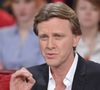 "J’étais un peu réticent de confier une chanson pour une campagne assez courte mais j’ai regardé les précédentes et j’ai été aussi emballée qu’elle."

Claude François Jr. - Emission "Vivement dimanche diffusée le 4 mars 2012 spéciale "Cloclo"

Photo : AGENCE / BESTIMAGE
