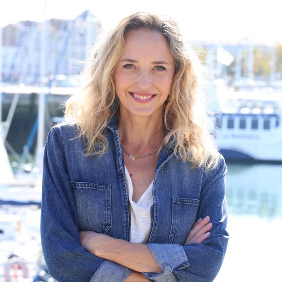 Helene de Fougerolles - Photocall de la série "Sam" lors de la 25ème édition du Festival de la Fiction de la Rochelle. Le 15 septembre 2023
© Denis Guignebourg / Bestimage