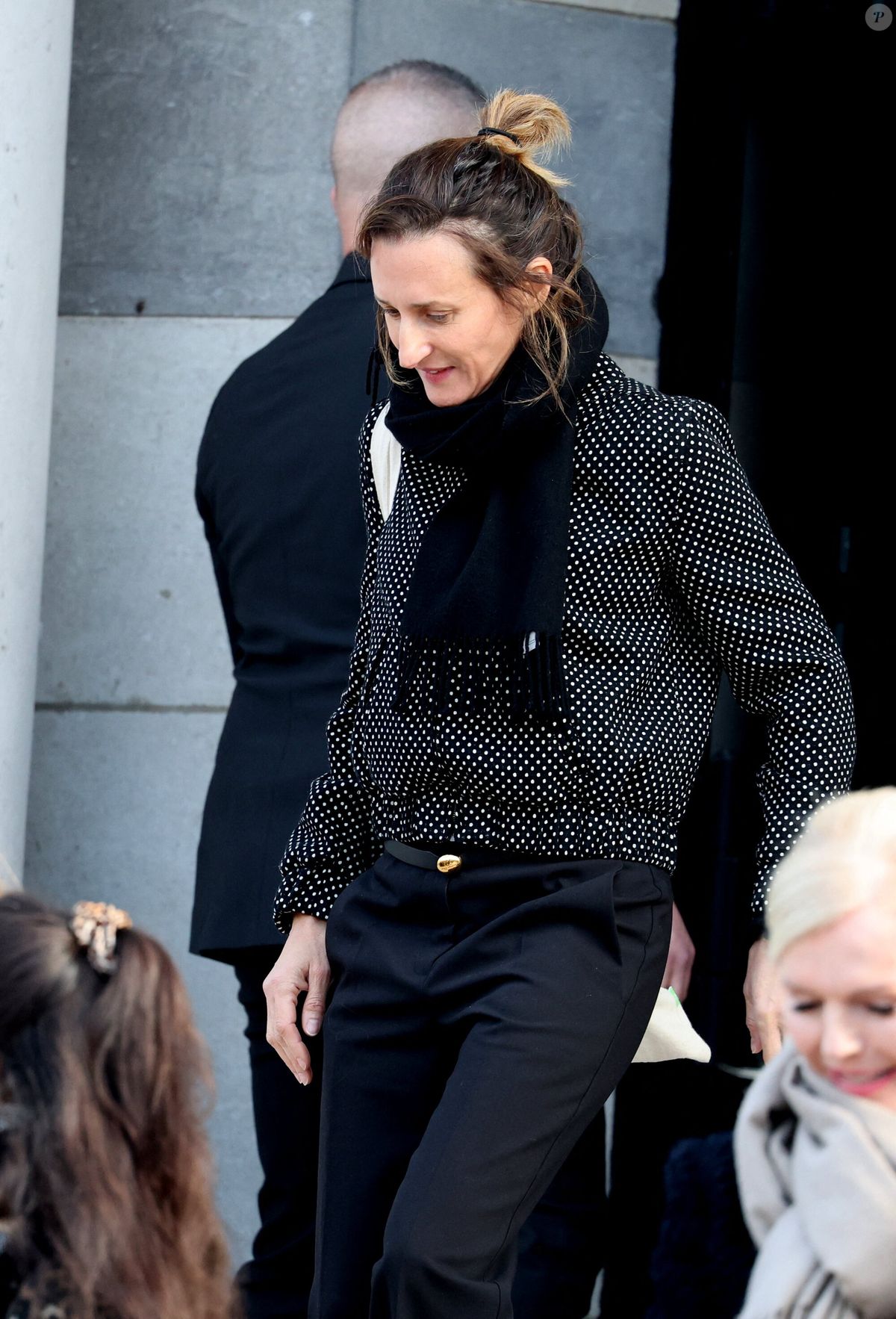 Photo Camille Cottin Aux Obs ques De Sa Belle m re Juliette Cottin En photo-camille-cottin-aux-obs-ques-de-sa-belle-m-re-juliette-cottin-en