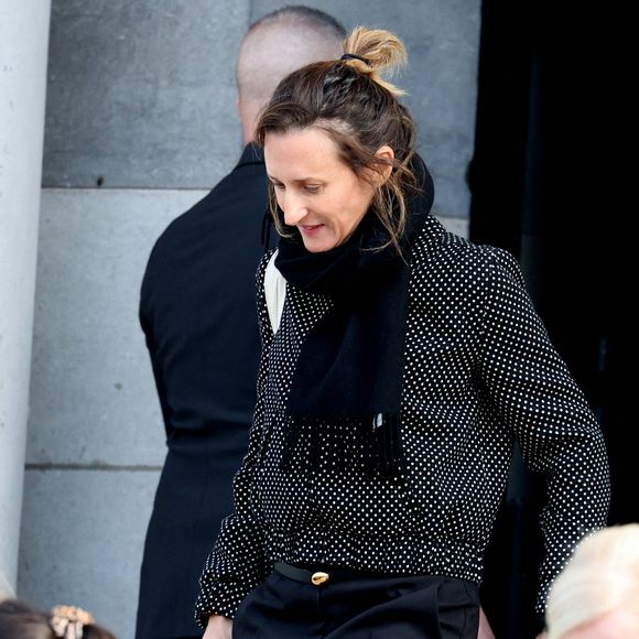 Camille Cottin aux obsèques de sa belle-mère Juliette Cottin en présence de Camille Chamoux au funérarium du Père Lachaise, à Paris, le 26 avril 2025.

Photo : Jacovides-Moreau / Bestimage