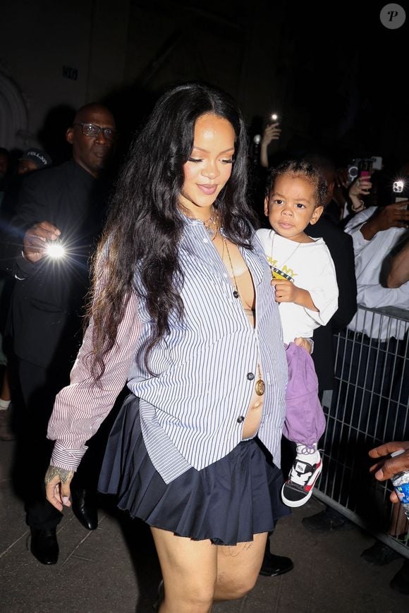 Rihanna au défilé AWGE "Collection Homme Prêt-à-Porter Printemps/Eté 2026" lors de la Fashion Week de Paris (PFW) Backgrid UK/ Bestimage