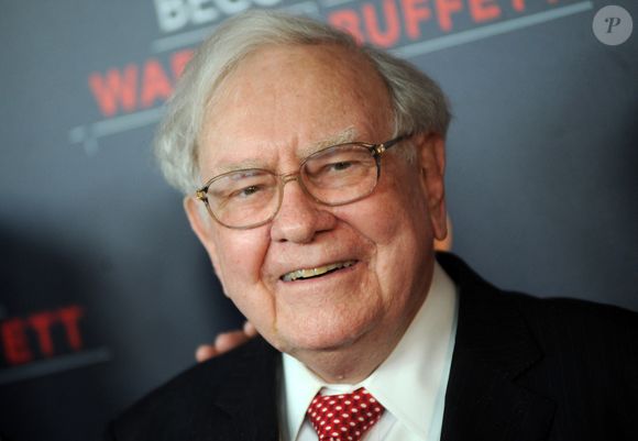 Warren Buffet assiste à la première mondiale de Becoming Warren Buffet (HBO Documentary Films) au Museum of Modern Art à New York City, NY, USA, le 19 janvier 2017. Photo by Dennis Van Tine/ABACAPRESS.COM