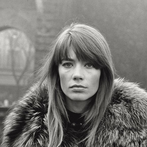 “Avec plus de 100 millions de streams à l’étranger, Comment te dire adieu incarne à elle seule une certaine idée de la France, élégante, subtile et intemporelle”, ajoute un spécialiste

Archives  - François Hardy. © Agenzia Pitre/Mondadori Portfolio via ZUMA Press / Bestimage