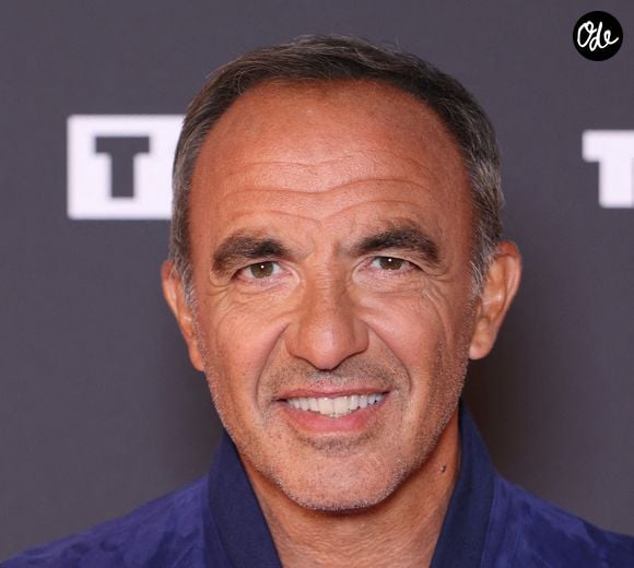 L'animateur a évoqué sa vie de père et surtout sa fille Agathe.

Nikos Aliagas participe à la séance photo de « Star Academy 2026 » aux locaux de TF1 à Paris, en France. Photo de Jérôme Domine /ABACAPRESS.COM