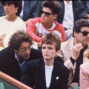 Les deux sont sortis ensemble dans les années 1980

Archives - Vincent Lindon et Claude Chirac à Roland Garros en 1988