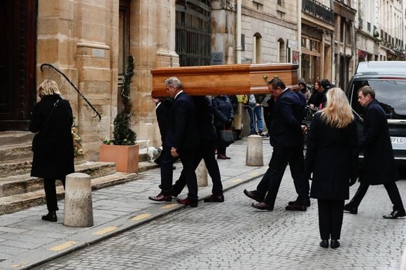 Exclusif - Obsèques d'Alain Pompidou en l'église Saint-Louis-en-l'Île à Paris, le 18 décembre 2024. 
© Christophe Clovis / Bestimage