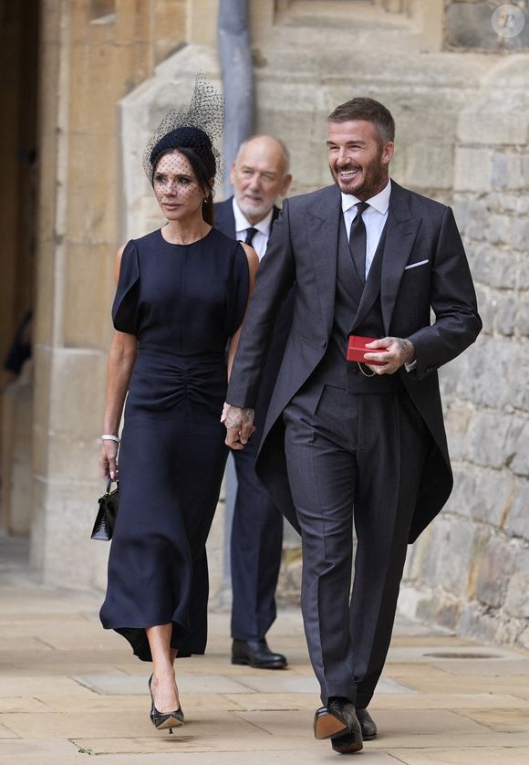 David Beckham, avec sa femme Victoria, a été décoré par le roi Charles au château de Windsor, Windsor, Berkshire, Royaume-Uni, le 4 novembre 2025. Photo by Andrew Matthews/PA Photos/ABACAPRESS.COM