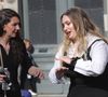 Pour preuve, un nouvel hommage lui a été rendu ce mercredi 9 avril et en Belgique, son pays natal, en présence de sa fille Milla.
Adeline Quenon, la soeur aînée d'E.Dequenne, et Milla Savarese, la fille unique d'E.Dequenne - 300 personnes réunies pour rendre hommage à Emilie Dequenne dans sa ville de Chièvres (Belgique), le 9 avril 2025, quelques semaines après son décès prématuré, survenu le 16 mars 2025. © Photonews / Bestimage