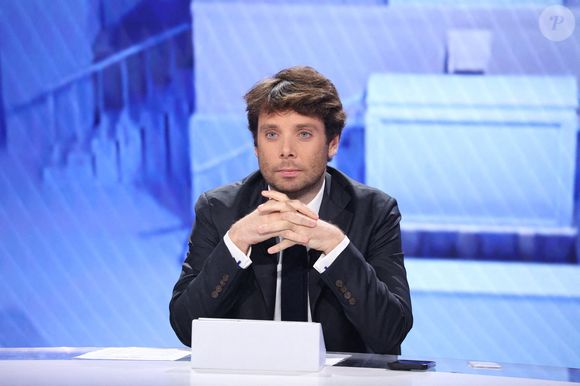 Benjamin Duhamel lors de l'émission pour le second tour des élections législatives 2024 organisée par la chaîne de télévision française BFMTV à Paris, France le 07 juillet 2024. Photo by Jerome Domine/ABACAPRESS.COM