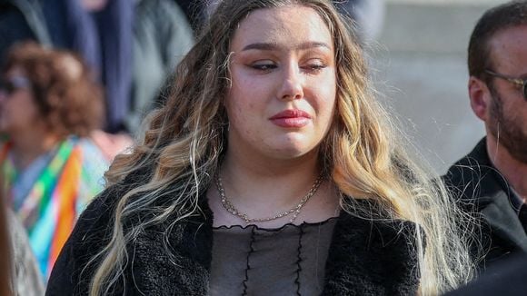 “Maman, on ne t’oublie pas” : Un mois et demi après la disparition d’Émilie Dequenne, sa fille Milla lui adresse un poignant message