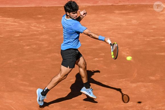Carlos Alcaraz - Tennis 2026 Barcelona Open Banc Sabadell - Conde Godo, au Real Club de Tenis de Barcelone, Espagne, le 16 avril 2026. 

© Psnewz/Bestimage