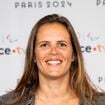 Laure Manaudou, tata fière auprès de ses nièces, déjà championnes dans un sport très éloigné de la natation