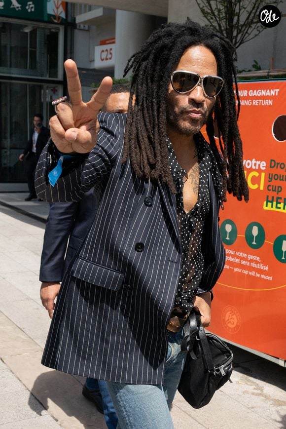 Lenny Kravitz assiste au tournoi de Roland-Garros 2026, le 7 juin 2026 à Paris, en France. Photo : Laurent Zabulon/ABACAPRESS.COM